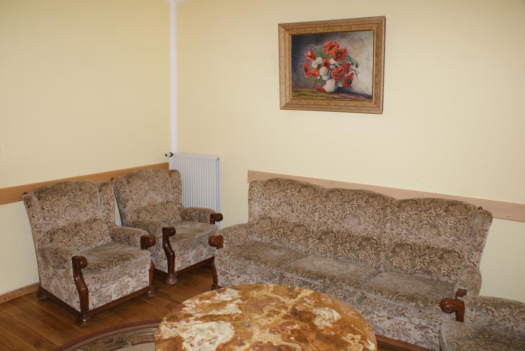 Palac Wojciechy Extérieur photo